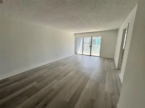 6855 Abbott Avenue Miami Beach FL 33141
