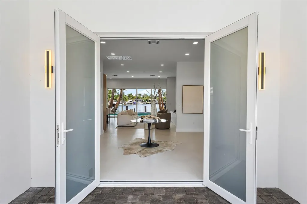 171 SE 4th Court Pompano Beach FL 33060