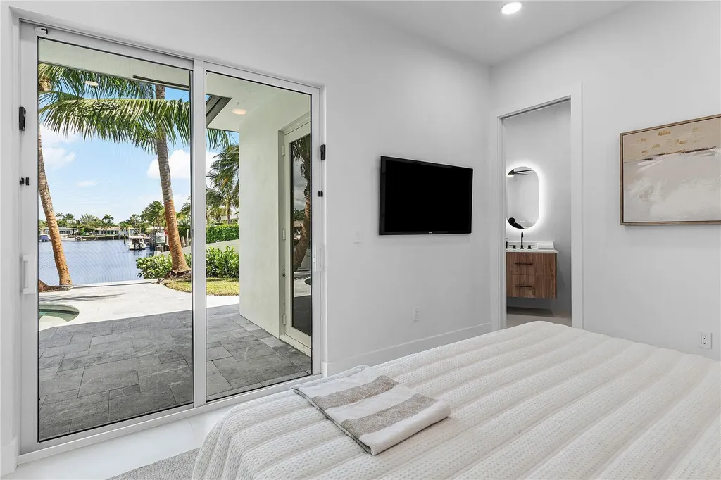 171 SE 4th Court Pompano Beach FL 33060