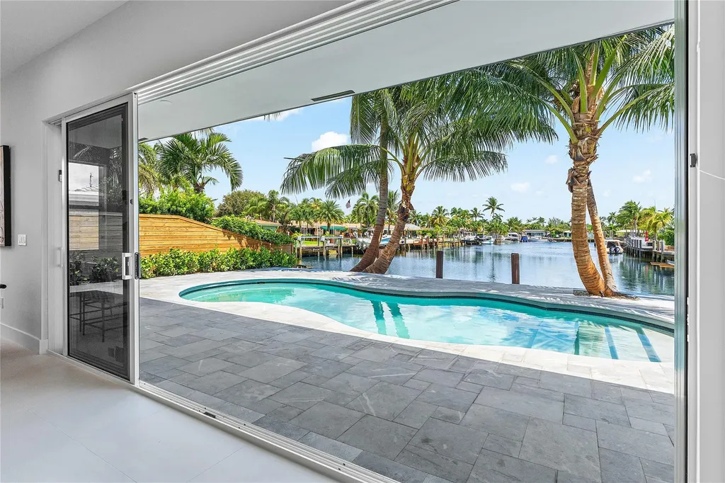 171 SE 4th Court Pompano Beach FL 33060