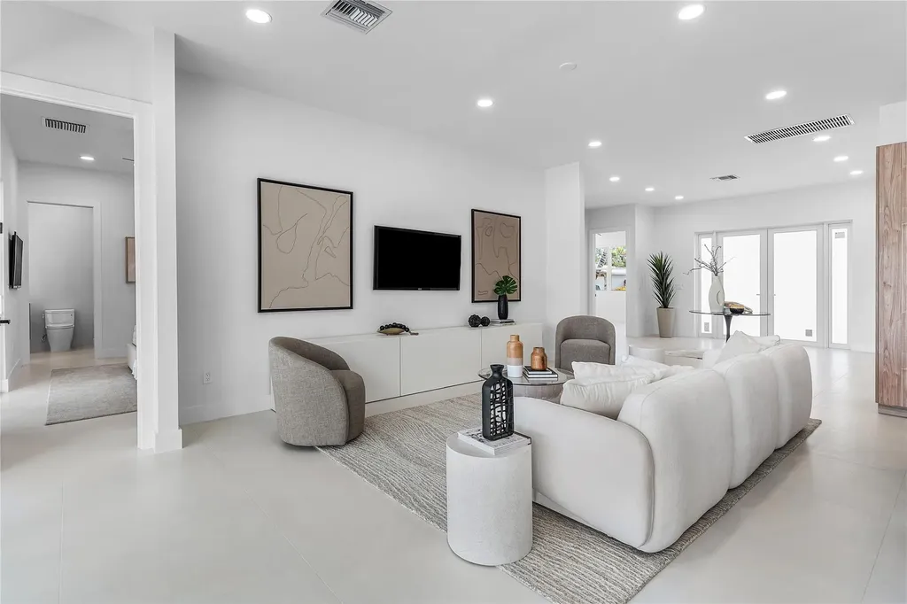 171 SE 4th Court Pompano Beach FL 33060