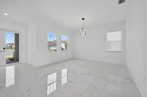4421 SW 123rd Lane Davie FL 33330