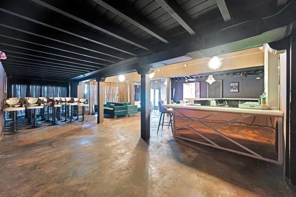 1517 E Las Olas Boulevard Fort Lauderdale FL 33301