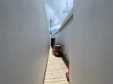 1517 E Las Olas Boulevard Fort Lauderdale FL 33301