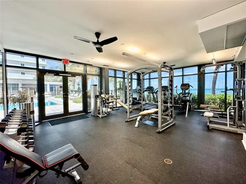 2101 S Surf Road Hollywood FL 33019