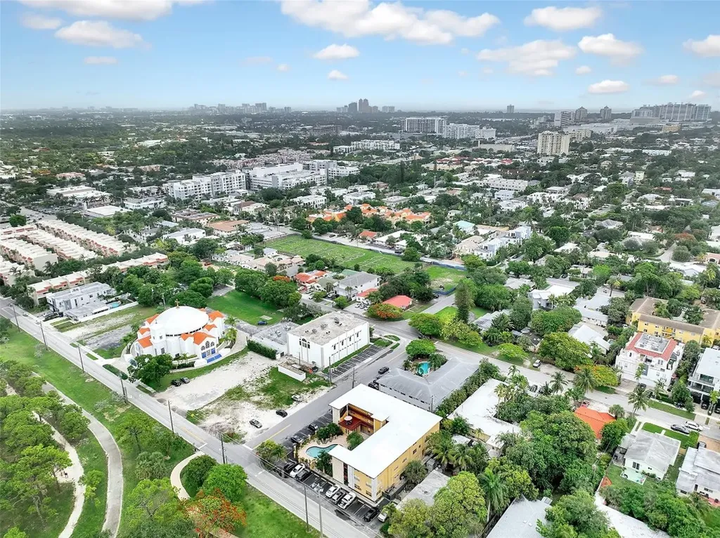 744 NE 14th Avenue Fort Lauderdale FL 33304