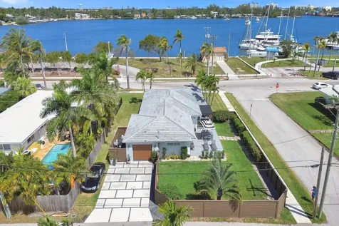 800 Polk Street Hollywood FL 33019