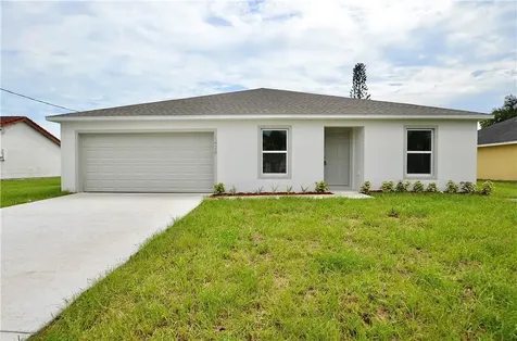 1426 SW Merchant Lane Port St Lucie FL 34953