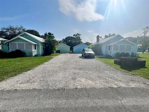 1338 - 1384 NE - 1384 35th Street Oakland Park FL 33334