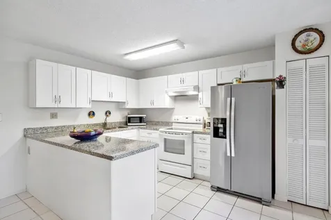 2171 SW 90th Avenue Davie FL 33324