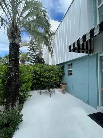 2708 NE 14th Street Causeway Pompano Beach FL 33062