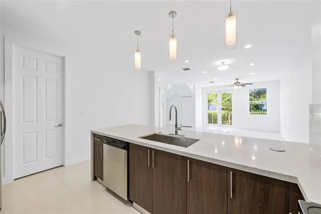 1428 SW 4th Avenue Fort Lauderdale FL 33315