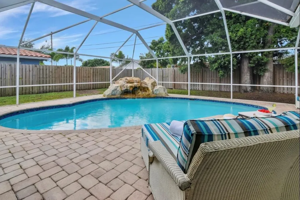 105 Orchard Ridge Lane Boca Raton FL 33431