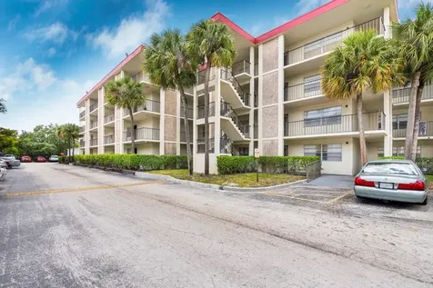3000 NW 48th Terrace Lauderdale Lakes FL 33313