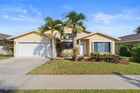 10091 SW 16th Place Davie FL 33324