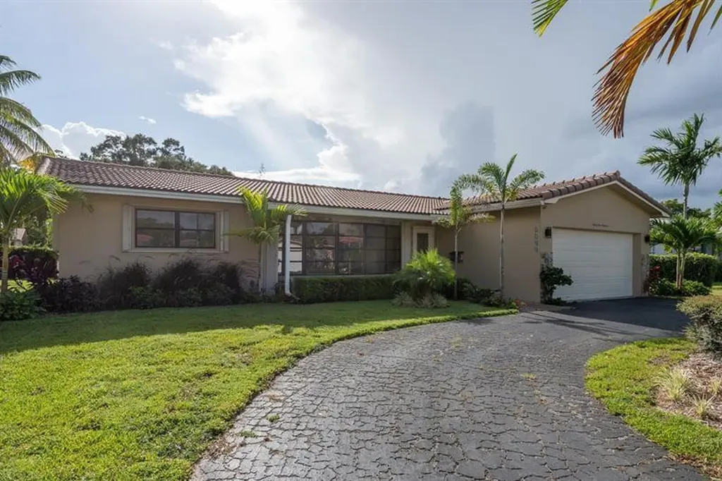 3900 N 51st Avenue Hollywood FL 33021