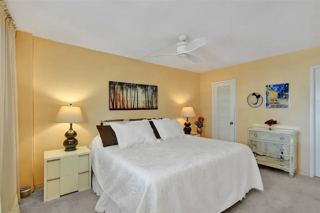 1051 Hillsboro Mile Hillsboro Beach FL 33062