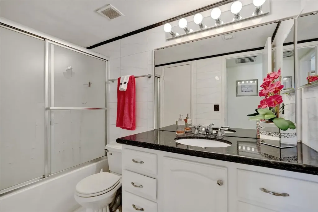 1051 Hillsboro Mile Hillsboro Beach FL 33062