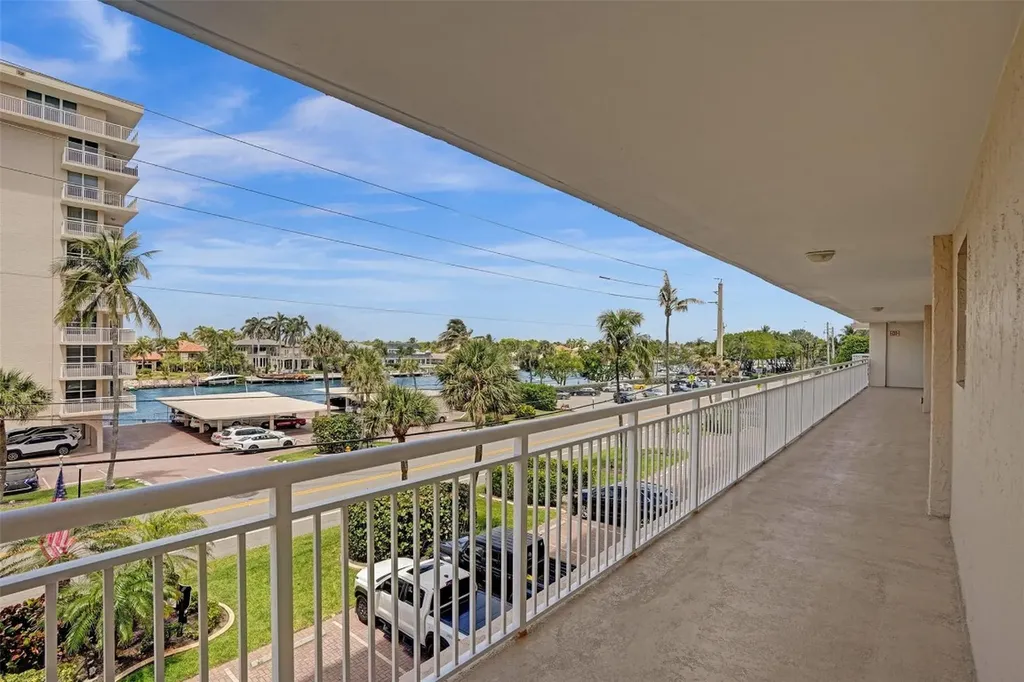 1051 Hillsboro Mile Hillsboro Beach FL 33062