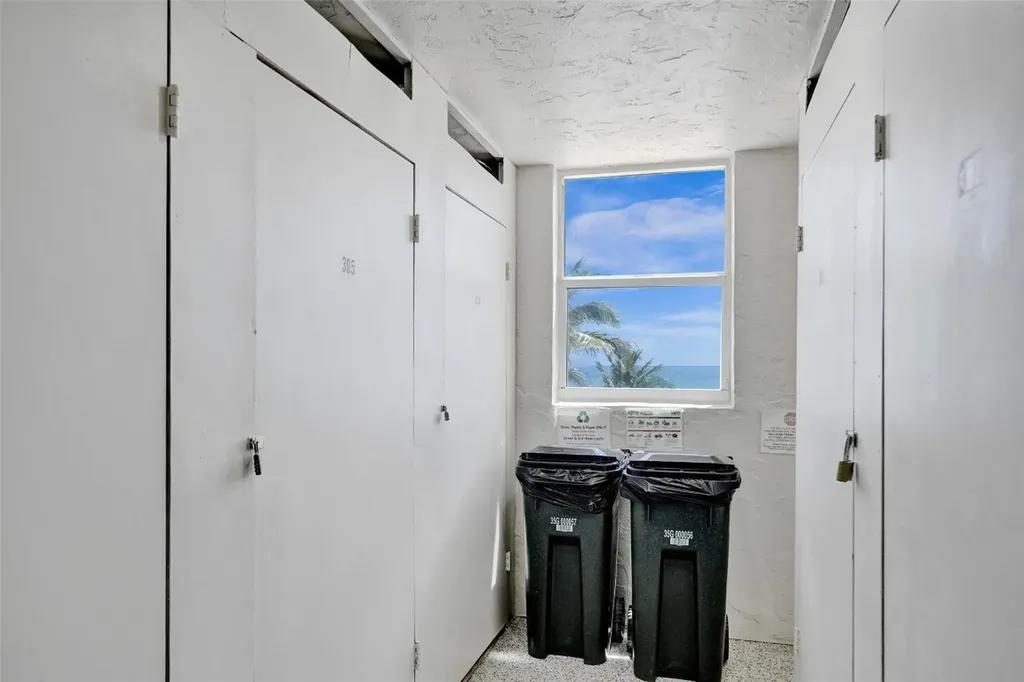 1051 Hillsboro Mile Hillsboro Beach FL 33062