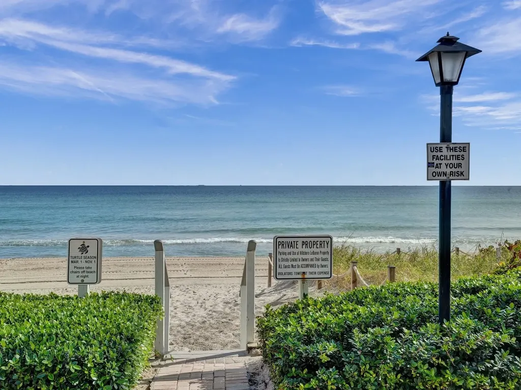 1051 Hillsboro Mile Hillsboro Beach FL 33062