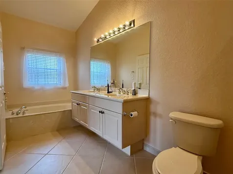 344 NW Breezy Point Loop Port St Lucie FL 34986