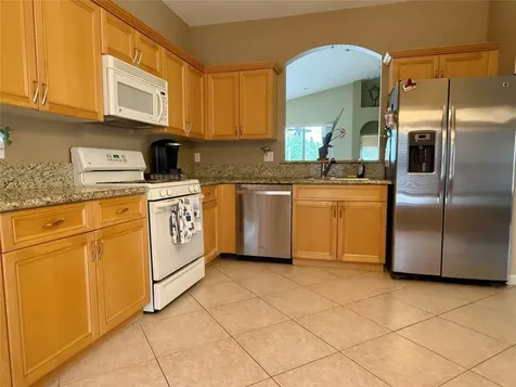 344 NW Breezy Point Loop Port St Lucie FL 34986