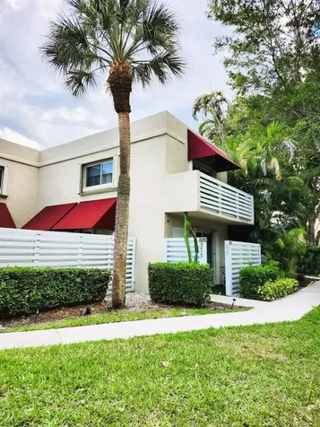575 NW 98th Avenue Plantation FL 33324