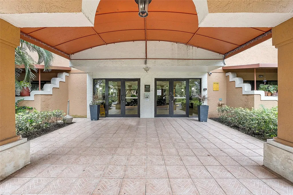 701 NW 19th Street Fort Lauderdale FL 33311