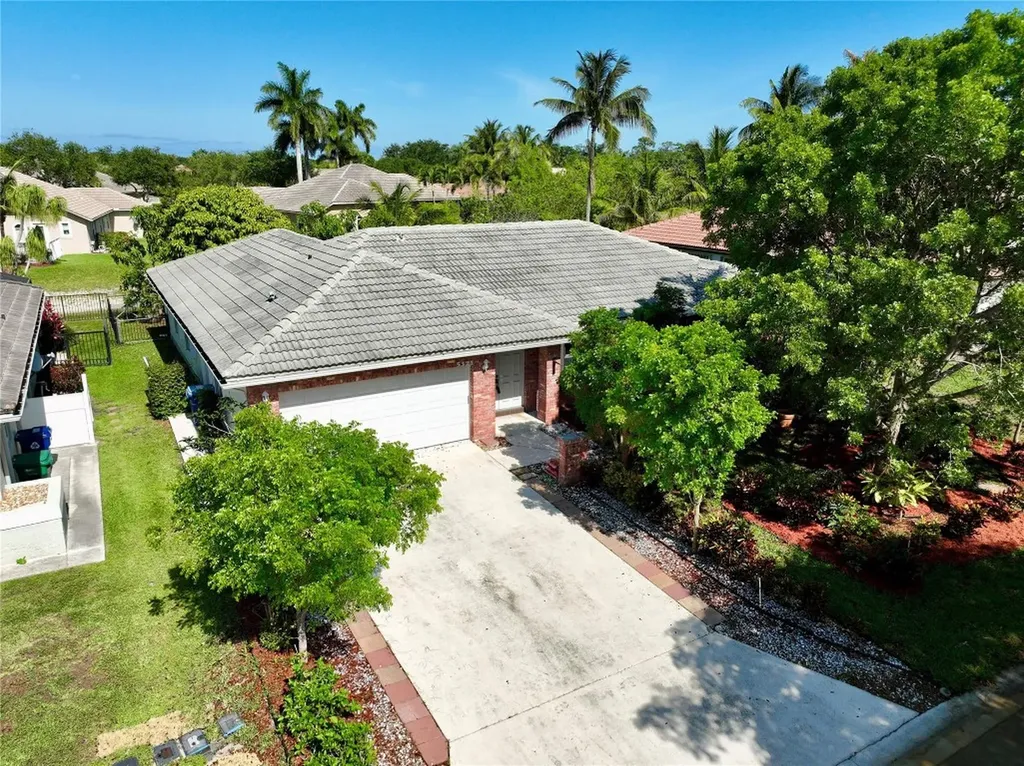 5321 NW 58th Terrace Coral Springs FL 33067