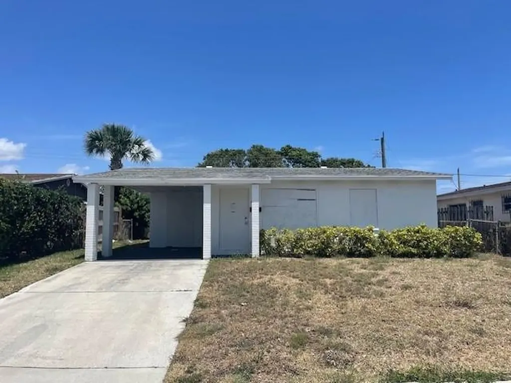 1104 W 24th Street Riviera Beach FL 33404