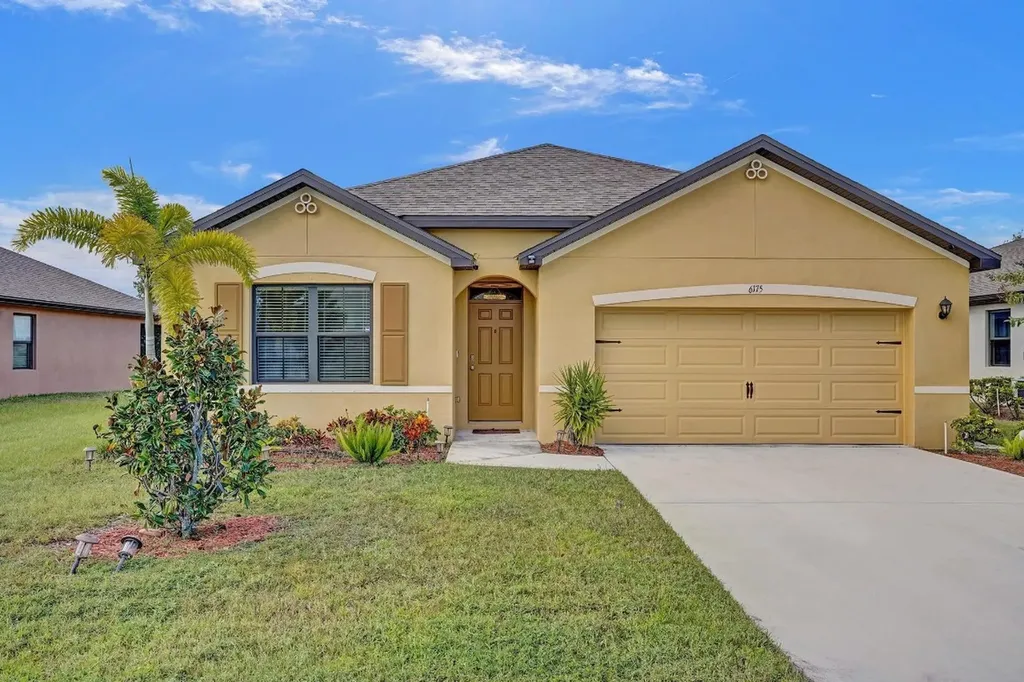 6175 NW Regent Street Port St Lucie FL 34983