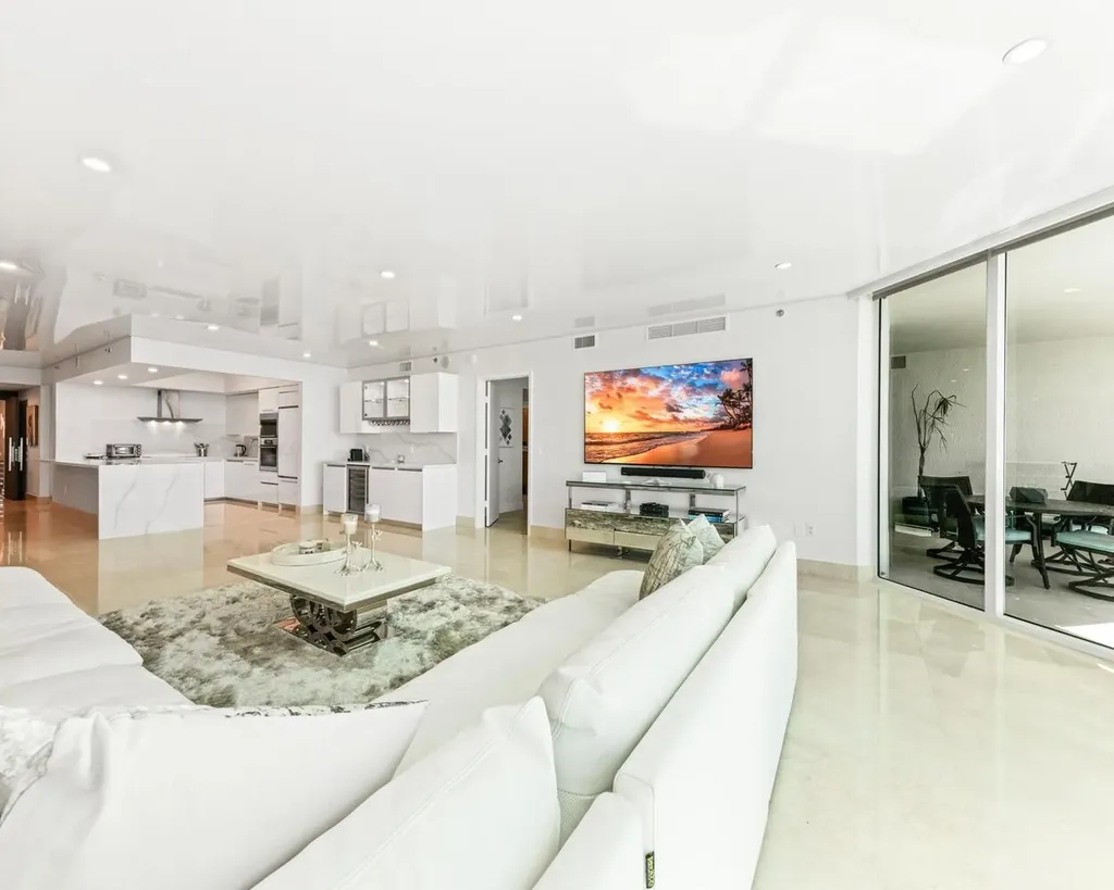 101 S Fort Lauderdale Beach Boulevard Fort Lauderdale FL 33316