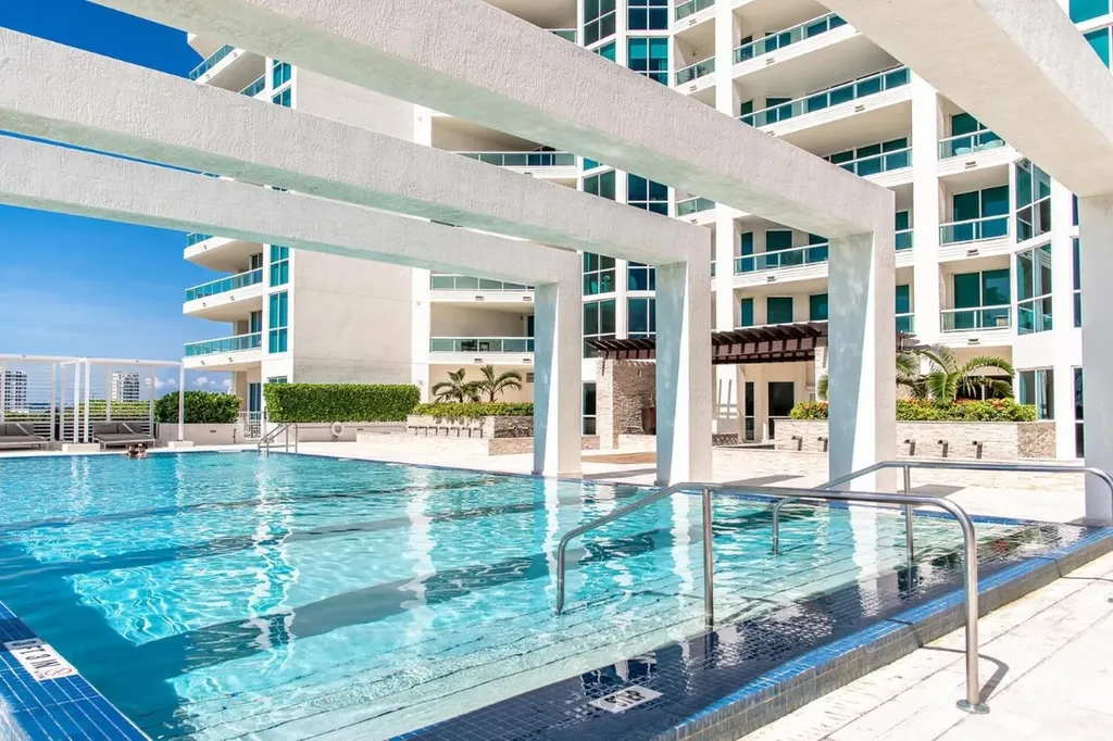 101 S Fort Lauderdale Beach Boulevard Fort Lauderdale FL 33316