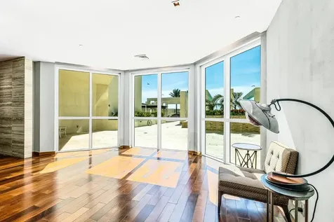 101 S Fort Lauderdale Beach Boulevard Fort Lauderdale FL 33316