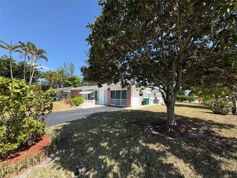 9212 NW 81st Court Tamarac FL 33321