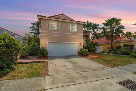 1301 NW 187th Avenue Pembroke Pines FL 33029