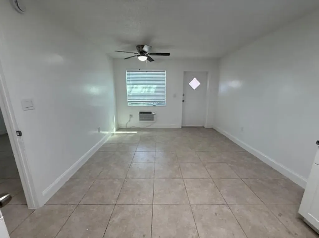 1111 NE 5th Terrace Fort Lauderdale FL 33304