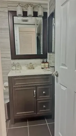 4046 NW 19th Street Lauderhill FL 33313