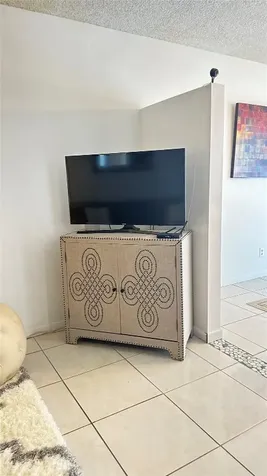 4046 NW 19th Street Lauderhill FL 33313