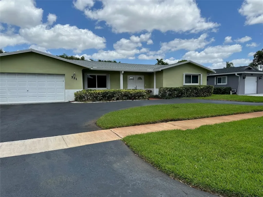 521 NW 98th Avenue Pembroke Pines FL 33024