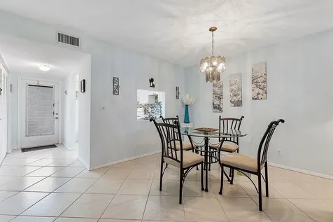 31 Abbey Lane Delray Beach FL 33446