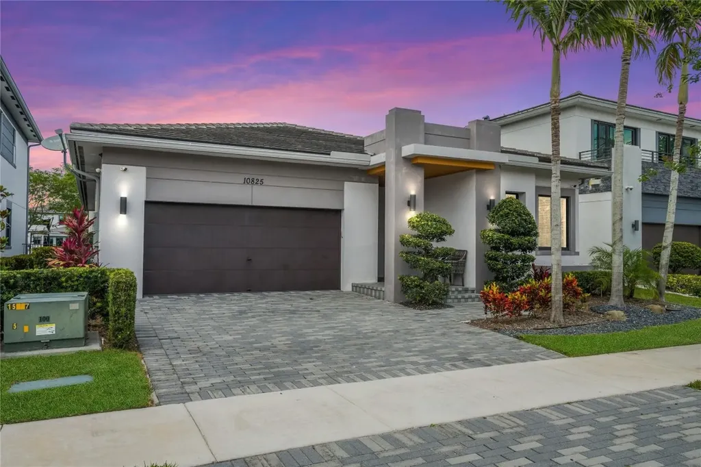 10825 Pacifica Way Parkland FL 33076