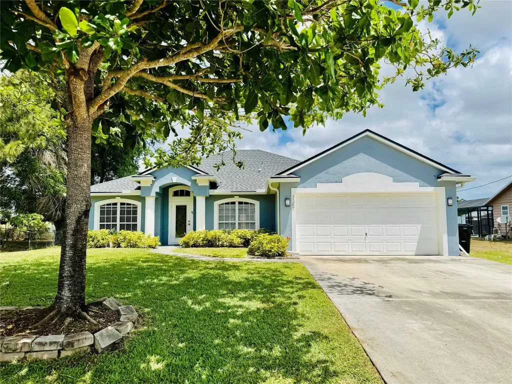 135 SW Eyerly Avenue Port St Lucie FL 34983