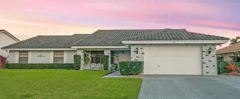 711 NW 193rd Avenue Pembroke Pines FL 33029