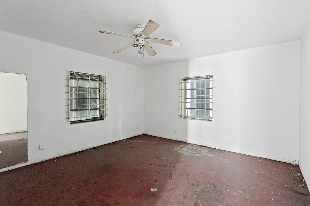 804-810 NE 4th Avenue Fort Lauderdale FL 33304