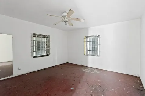 804-810 NE 4th Avenue Fort Lauderdale FL 33304