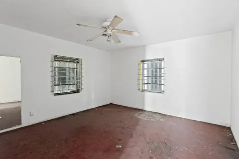 804-810 NE 4th Avenue Fort Lauderdale FL 33304