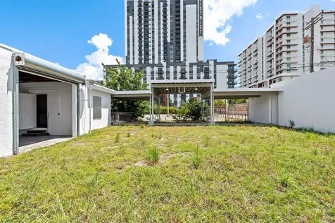 804-810 NE 4th Avenue Fort Lauderdale FL 33304