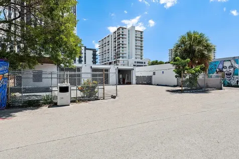 804-810 NE 4th Avenue Fort Lauderdale FL 33304